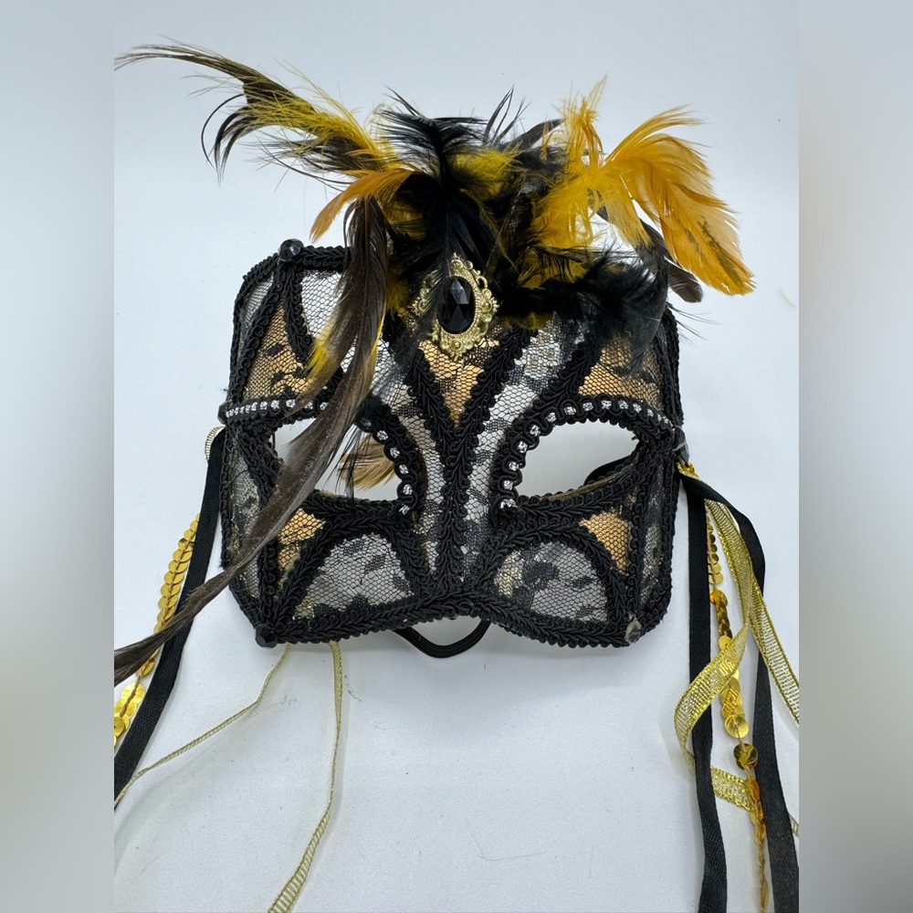 Feathered Plastic Masquerade Mask